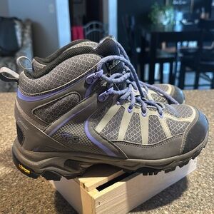 Cabela's Women's Hiking Boots - Gray and Purple